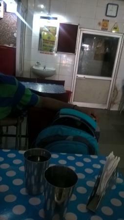 Shree Mahabir Bhojanalaya